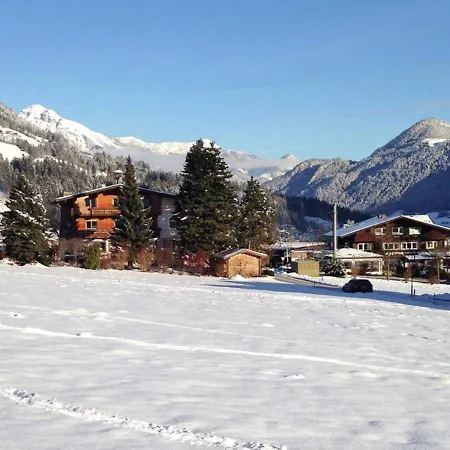 Dom wakacyjny Holiday Talblick 1 Fügen